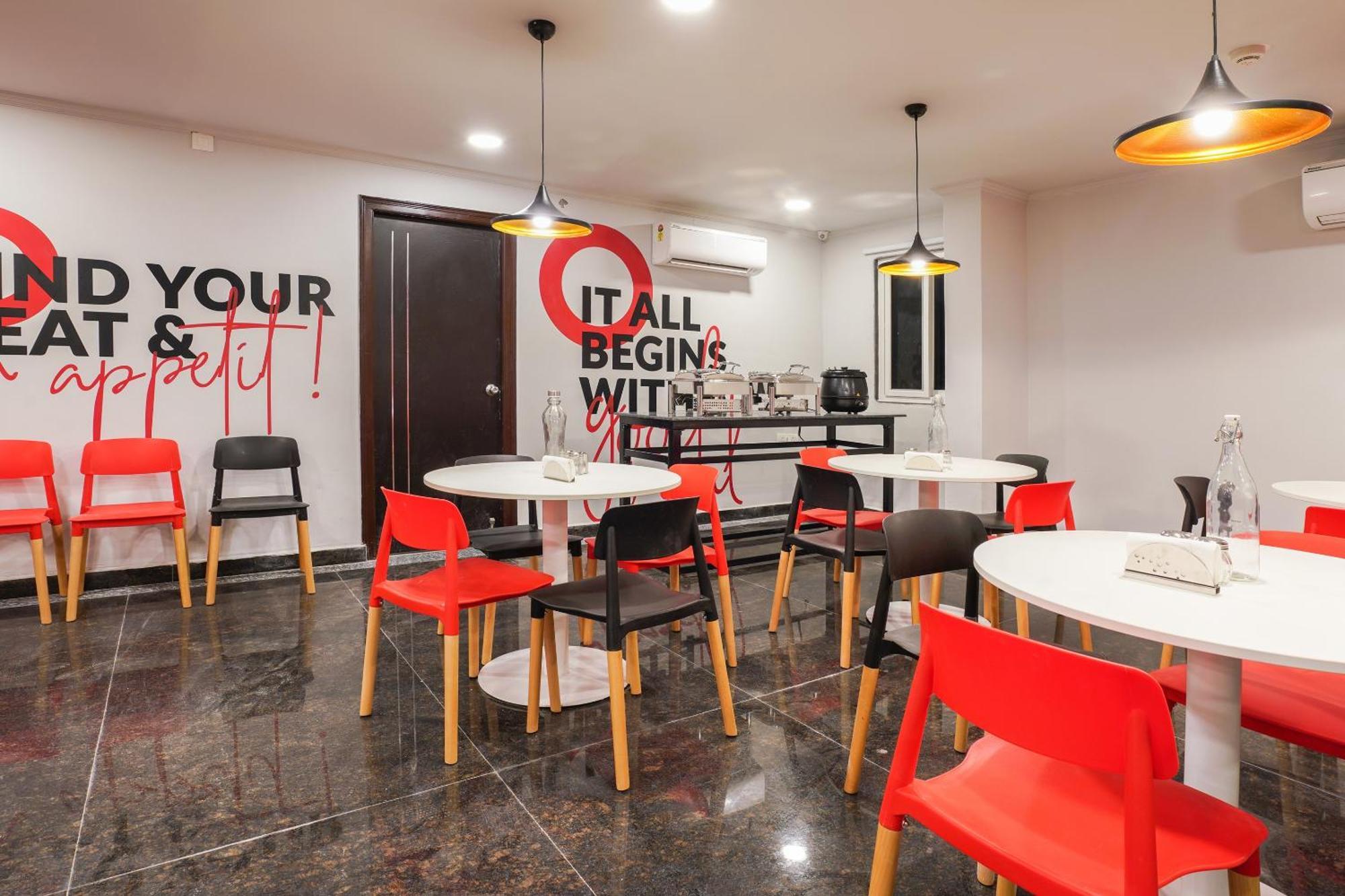 Fabhotel The Cinco Primera - Nr Kbr Park, Banjara Hills Hyderabad Bagian luar foto
