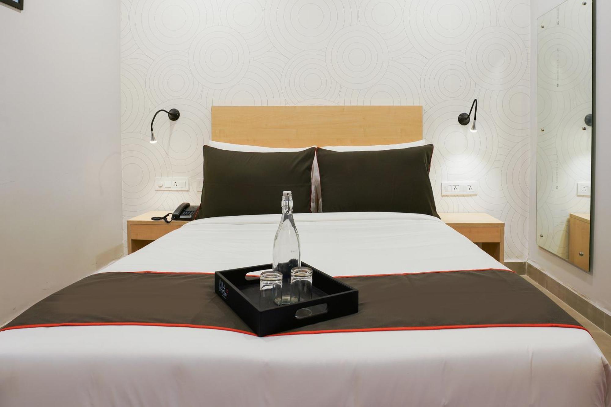 Fabhotel The Cinco Primera - Nr Kbr Park, Banjara Hills Hyderabad Bagian luar foto