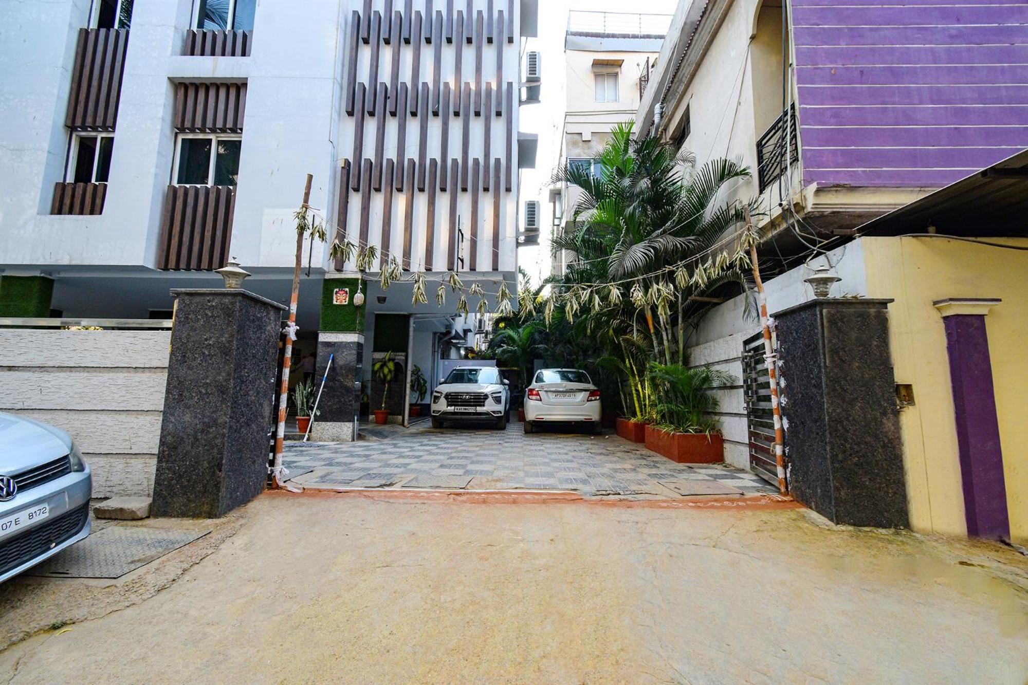 Fabhotel The Cinco Primera - Nr Kbr Park, Banjara Hills Hyderabad Bagian luar foto