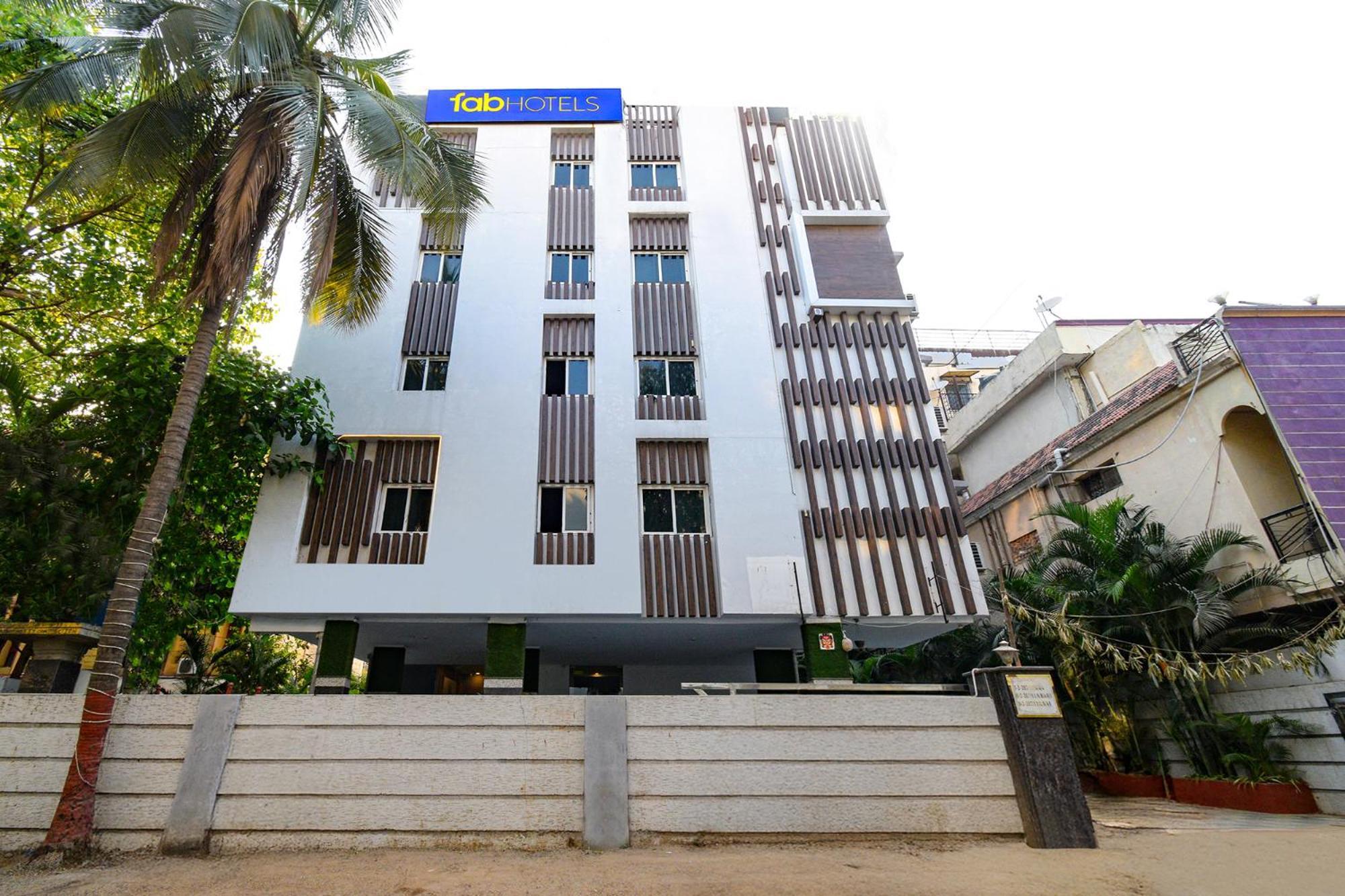 Fabhotel The Cinco Primera - Nr Kbr Park, Banjara Hills Hyderabad Bagian luar foto