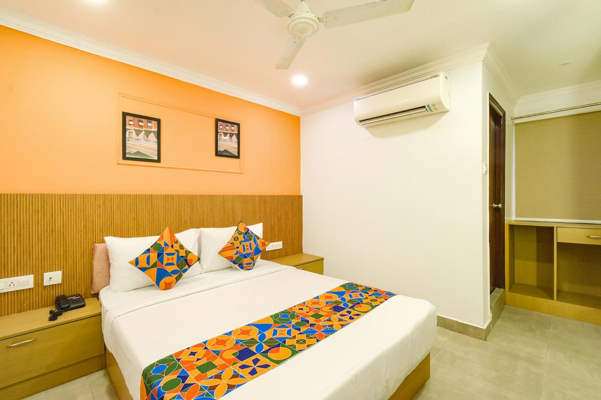 Fabhotel The Cinco Primera - Nr Kbr Park, Banjara Hills Hyderabad Bagian luar foto